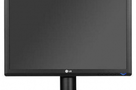 Kompjuter + Ekran LG 19 inch 200 mije Leke