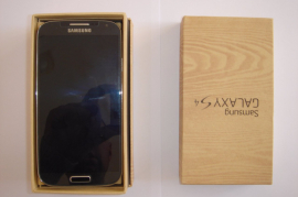Samsung Galaxy s4 model GT I9505 LTE 3G